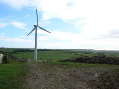 UK wind turbine. Photo by  James Allan. From Wikimedia Commons.