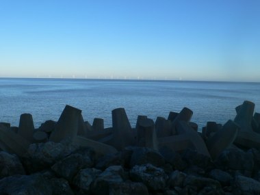 View out to sea from the North Wales Path near Llanddulas.  Photo by Eirian Evans. Creative Commons Attribution Share-alike license 2.0. Wikimedia Commons.