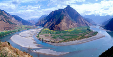 Yangtze River, China (cc via travelojos.com)
