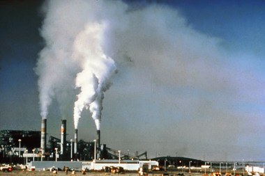 Air pollution at a power plant. US National Park Service photo. This photo is in the public domain because it was prepared by a federal employee for the US government.