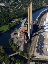 The BWL Eckert plant sits in between the Grand River and the GM Grand River assembly plant in this aerial photo taken Tuesday, September 22, 2015. Photo: Dave Wasinger/Lansing State Journal