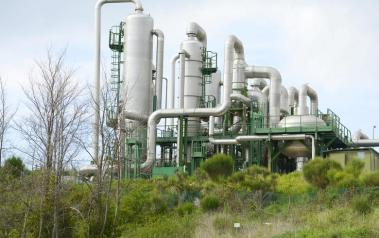 Geothermal power plant. Featured Image: cate_89/Shutterstock.com