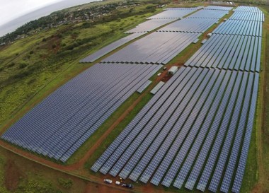 Kauai Island Electric Cooperative’s new 12-MW solar array. (Photo By: Shelley Paik/KIUC) 