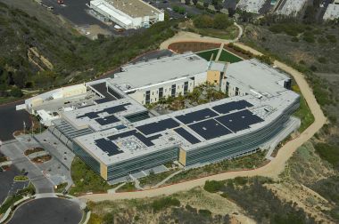 Johnson & Johnson Pharmaceutical Research & Development building in San Diego. Photo by SolarWriter. CC BY-SA 3.0. Wikimedia Commons.