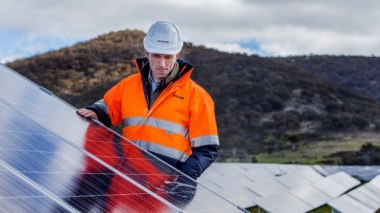 Ninety percent of households are looking to solar panels. Photo: Matt Bedford 