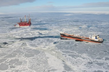 The Mikhail Ulyanov Tanker docks with the Prirazlomnaya platform to onload oil. (Photo: Gazprom)