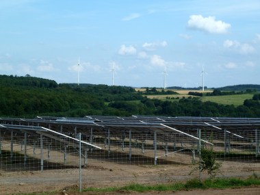 Renewable energy systems in the community of Freiensteinau, Hesse, Germany. Photo by CarstenE. CC BY-SA 3.0 Unported. Wikimedia Commons. 