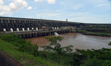 The Itaipu hydroelectric dam on the Parana River, Brazil border. Most hydro-plants are in regions forecast to see water shortages. Photograph: Norberto Duarte / AFP / Getty Images