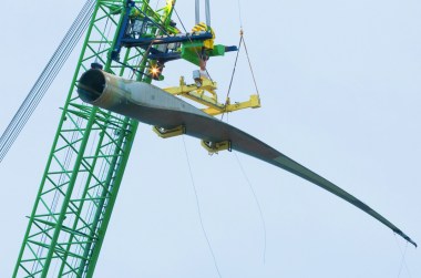 The Boom Lock in action (High Wind)