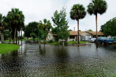Flooding in Florida community. Photo by Barry Bahler. Public domain - FEMA photo. Wikimedia Commons.