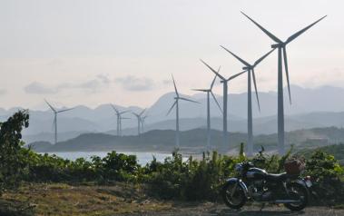 Wind farm in Japan. Author: cotaro70s. License: Creative Commons, Attribution-NoDerivs 2.0 Generic.