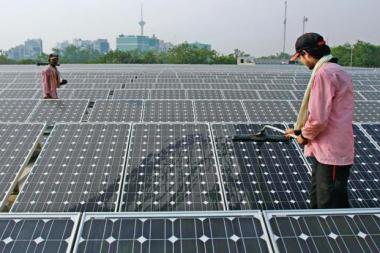 Indian solar tariffs have been falling. Photo: Bloomberg