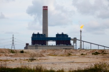 India cancels plan to build four coal-fired power plants. Photo courtesy of meepoohfoto / Freedigitalphotos.