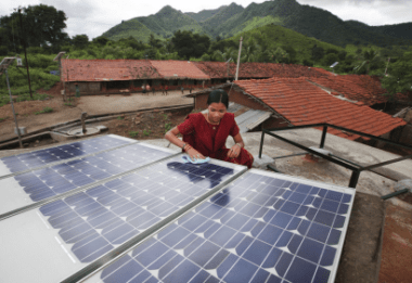 Building an Indian microgrid. UK Department for International Development photo. 