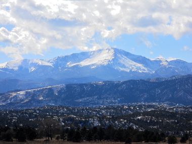 One attraction in El Paso County is Pike's Peak. Photo by Aravis. Released into the public domain. Wikimedia Commons. 