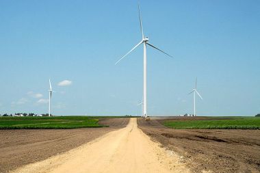 Alliant Energy leases land from farmers for its 200-MW Whispering Willow Wind Farm. Alliant Energy photo.
