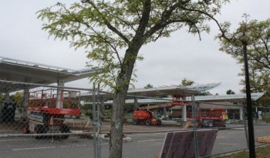 Solar canopy over parking. Daily Collegian Archives.