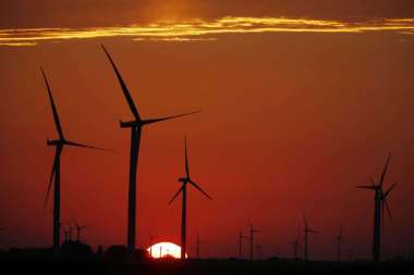 Amazon is investing in a massive Texas wind farm.