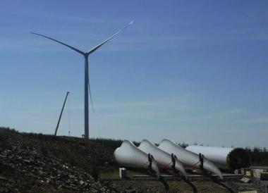 Turbines going up at Pen y Cymoedd (Vattenfall image)