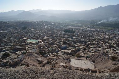 City of Moquegua (Photo by Dtarazona, CC BY SA, Wikimedia Commons) https://commons.wikimedia.org/wiki/File:Ciudad_de_Moquegua_29072011.jpg