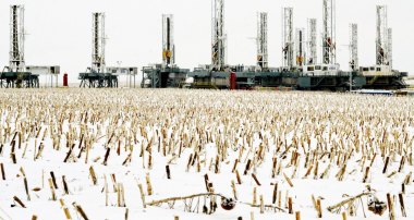 Fracking (Andrew Cullen / Reuters / File)