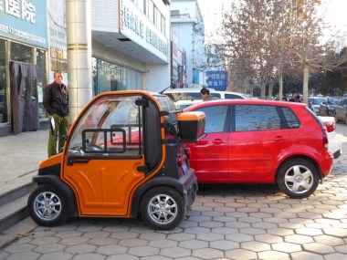 Low-speed electric vehicle (Image: Dennis Zuev)