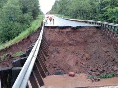 Road temporarily closed (Photo courtesy of Ready Wisconsin)