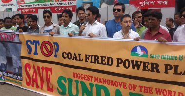 Protesting coal in Bangladesh (Image: Wikimedia Commons)