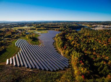 The 4.7-MW solar project in Williston, Vermont (groSolar photo) 