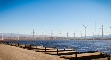 Nevada wind and solar (adamkaz / iStockphoto)