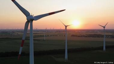 The cheapest way to reduce fossil fuel emissions is to phase out coal and replace it with renewables.